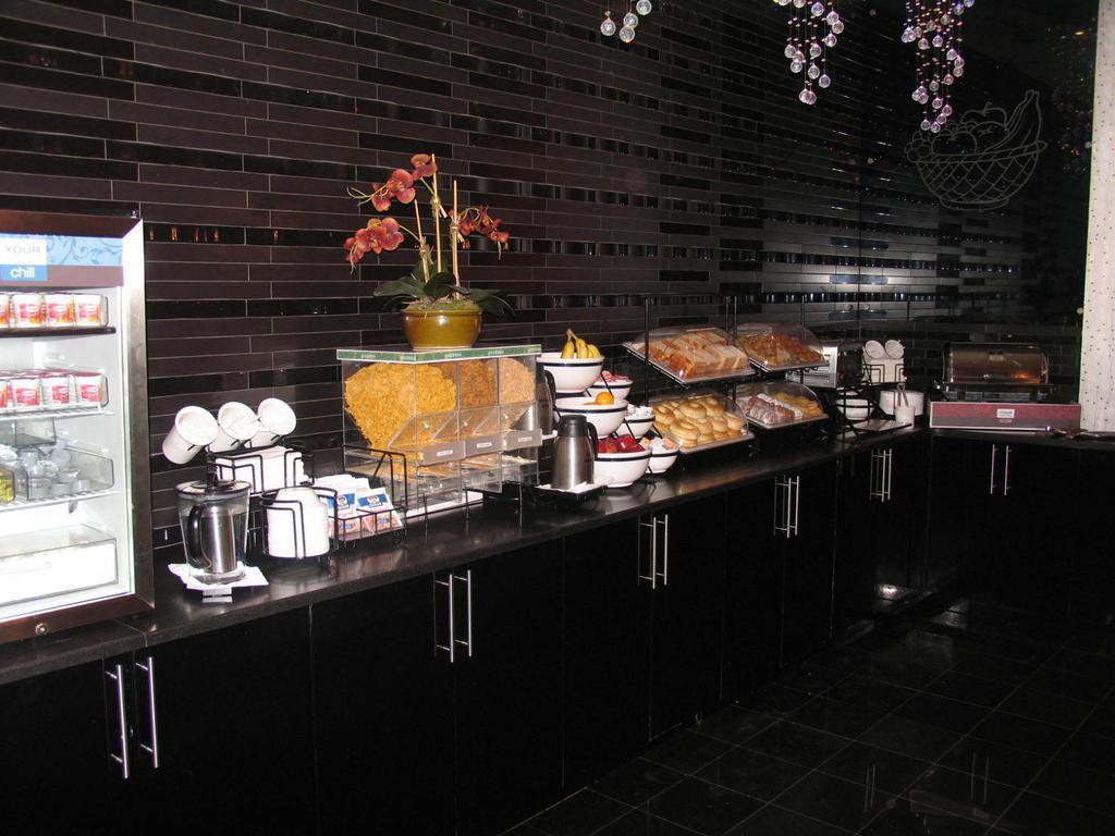Comfort Inn Chelsea New York Exterior foto